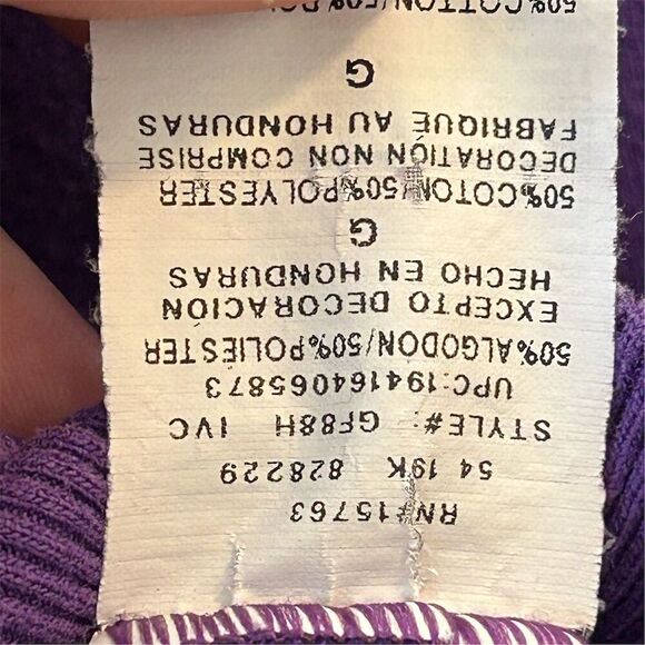 Champion Women's Large Purple Crewneck Sweatshirt Spell Out Logo - Picture 11 of 16